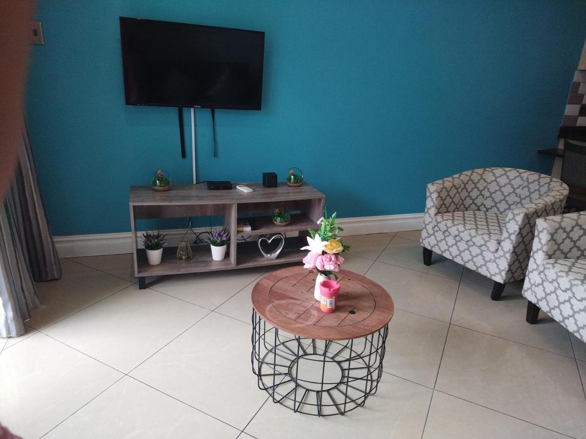 Sails Luxury 1 Bedroom *