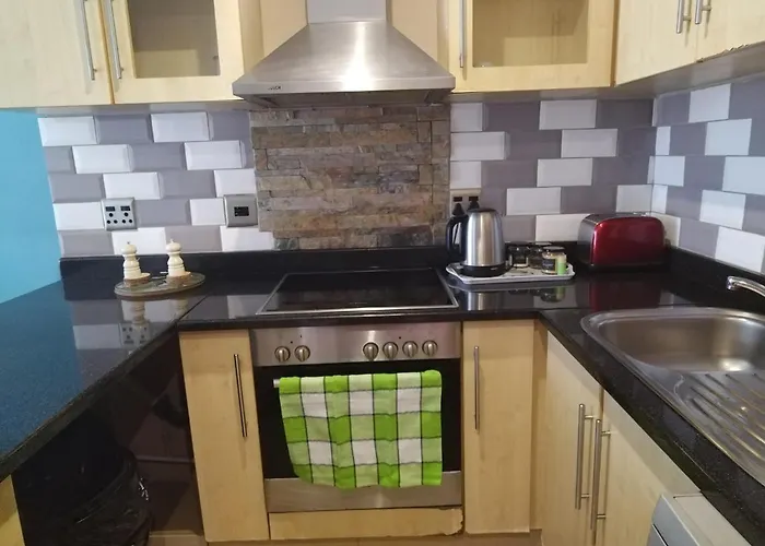 Sails Luxury 1 Bedroom Apartment